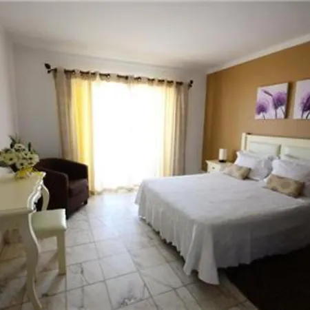 Brilliant 1 Bedroom Apartment
