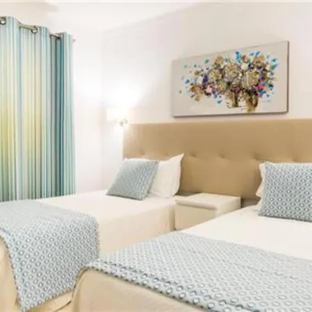 Brilliant 1 Bedroom Apartment Portimao